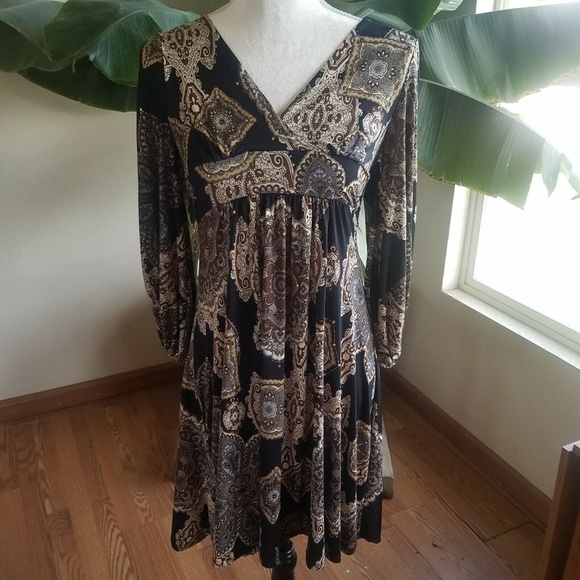 SoldComo Womans Small Dress Black Gold Slit Sleeve - Picture 1 of 8